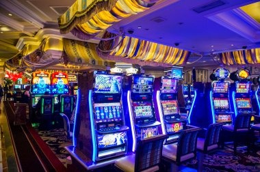 Multi-sport dashboard and live casino interface